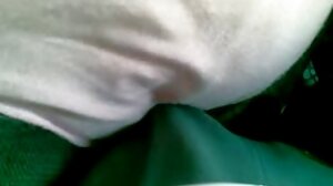 Prawdziwa darmowe filmy erotyczne z czeszkami ukryta kamera podglądacza w garderobie