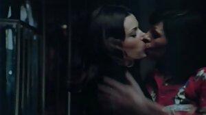 Alexis Fawx erotyka filmiki erotyczne Mama Creampie